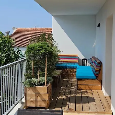 2 Neuf Bord De Appartamento Royan